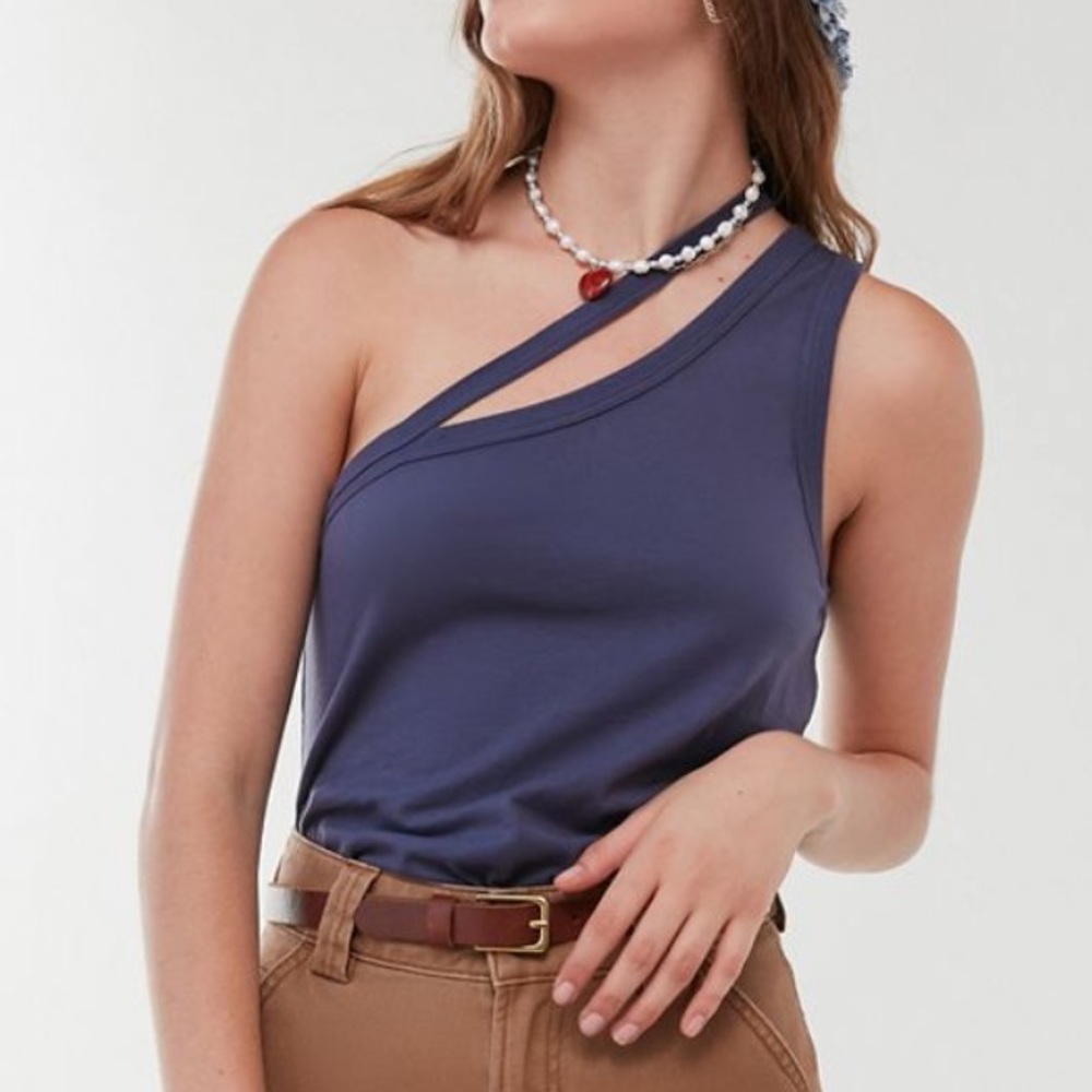NWT UO Truly Madly Deeply Tee